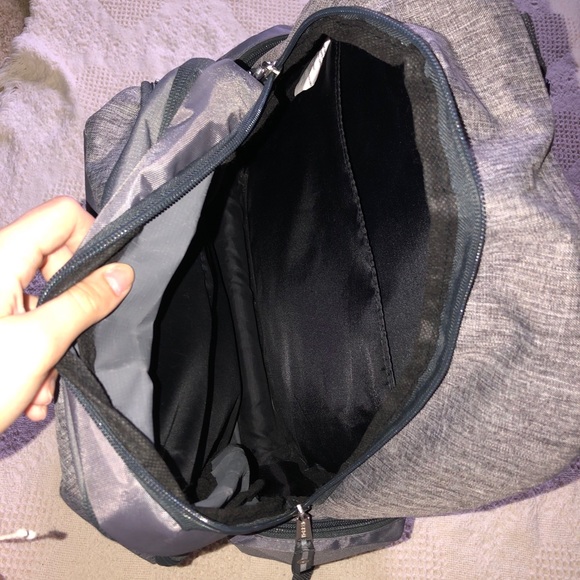 Large Backpack - Picture 3 of 6